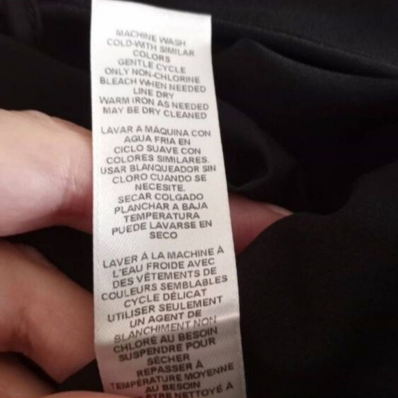 White House Black Market Black, White, & Red Asemetrical Maxi dress Sz.4 EUC - Picture 10 of 10